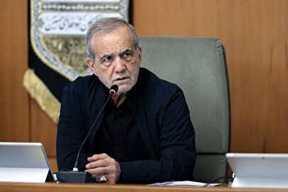 پزشکیان: امروز دچار جنگی هستیم خطرناک‌تر از جنگ تحمیلی+ فیلم