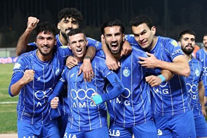 ترکیب استقلال مقابل فولاد/ ساپینتو دقیقه نود ترکیب را تغییر داد