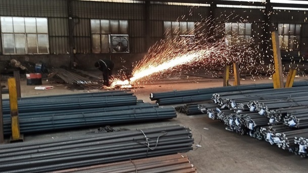 فولادی‌ها در انتظار رونق بازار مسکن