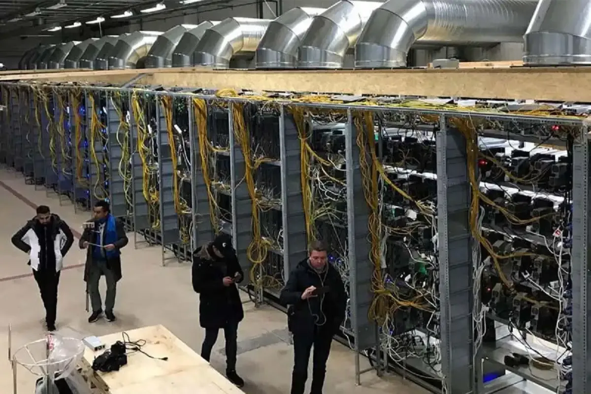 ماینرهای غیرمجاز ۵ درصد برق کشور را مصرف می‌کنند