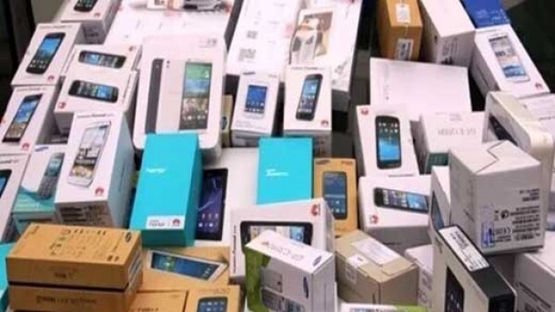 نحوه ارزش‌گذاری گوشی‌های تلفن همراه وارداتی اعلام شد