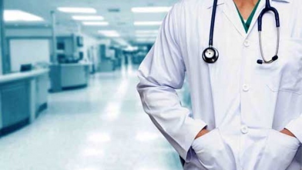 ۱۹۰۰ پزشک متخلف شناسایی شدند