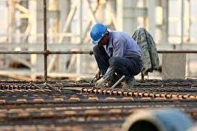 عیدی بازنشستگان به اندازه عیدی کارگران محاسبه شود