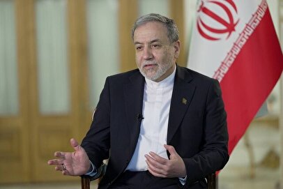 عراقچی: ایران همچنان به برنامه هسته‌ای صلح‌آمیز پایبند است