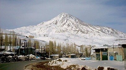 زمستان بر فراز قله دماوند+ فیلم