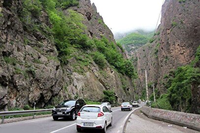 ترافیک جاده‌های شمال کشور / تردد موتورسیکلت‌ها ممنوع شد
