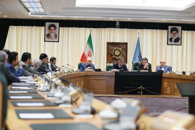 جلسه فوری تیم اقتصادی دولت در بانک مرکزی درباره ارز