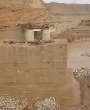 فوری/ پل تاریخی کشور ویران شد فوری/ پل تاریخی کشور ویران شد