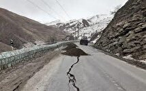 لحظه رانش وحشتناک زمین در خوزستان و سقوط کامیون به دره
