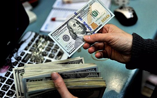 حذف بستر رانت و فساد با حذف ارز چندنرخی/ همه باید در اجرای این سیاست به دولت کمک کنند