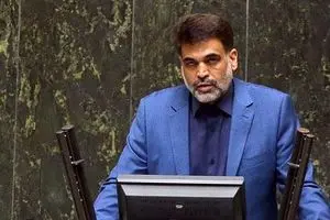 "بیمه البرز" با ابتکارات نوین می‌تواند کمک بزرگی به اقتصاد کشور کند/ الزام بر تقویت صنعت بیمه در کشور