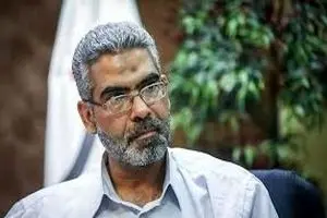 تجربه بانک‌های خصوصی؛ زنگ هشداری برای بیمه‌هاست