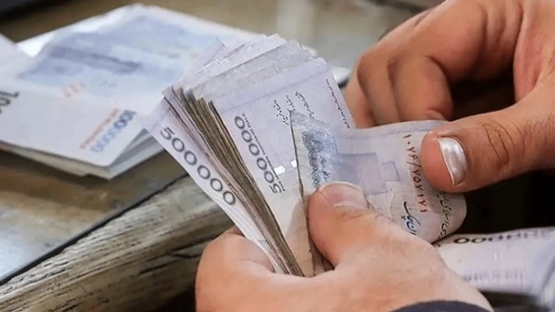حقوق کارمندان در سال 1405 چقدر افزایش می‌یابد؟