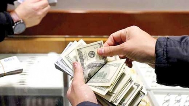 قیمت دلار کاهش یافت