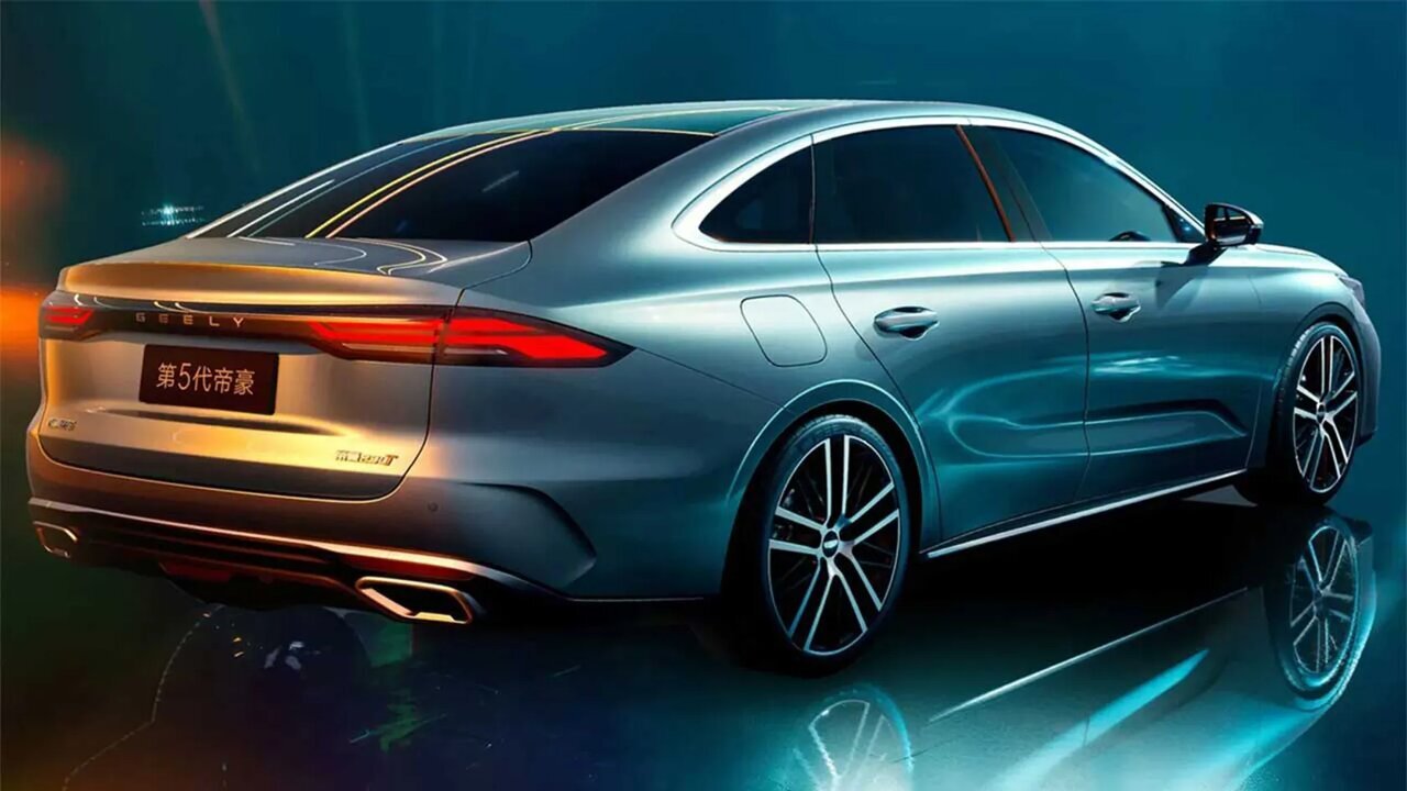 ماشینی با مصرف ۲ لیتر در صد کیلومتر/ خودرویی که تویوتا را به چالش میکشد