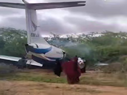 نجات معجزه‌آسای مسافران یک هواپیمای پس از سانحه هوایی + فیلم