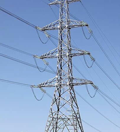 پایان فاز نخست بازسازی شبکه‌های فوق‌توزیع برق؛ آمادگی تهران برای عبور از اوج مصرف تابستان