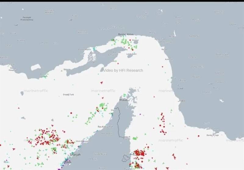 عبور ۵ کشتی مرتبط با ایران از تنگه هرمز