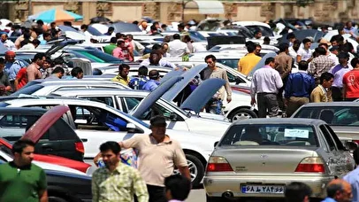 پیش بینی عجیب از بازار خودرو/ ریزش بی سابقه قیمت خودرو در راه است؟