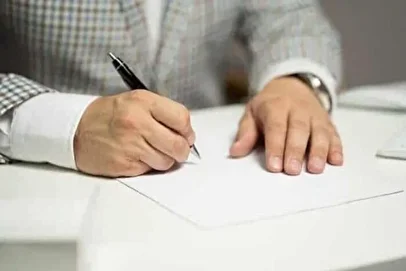 حذف ۹۸ درصد امضا‌های طلایی؛ قول وزارت اقتصاد برای صدور مجوز خریدوفروش آنلاین طلا