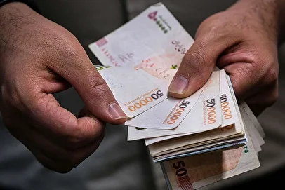 جزئیات وام ۲۰۰ میلیون تومانی بدون ضامن / چه کسانی مشمول دریافت می‌شوند؟