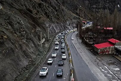 آخرین وضعیت تردد در محور چالوس و آزادراه تهران/ مسافران بخوانند
