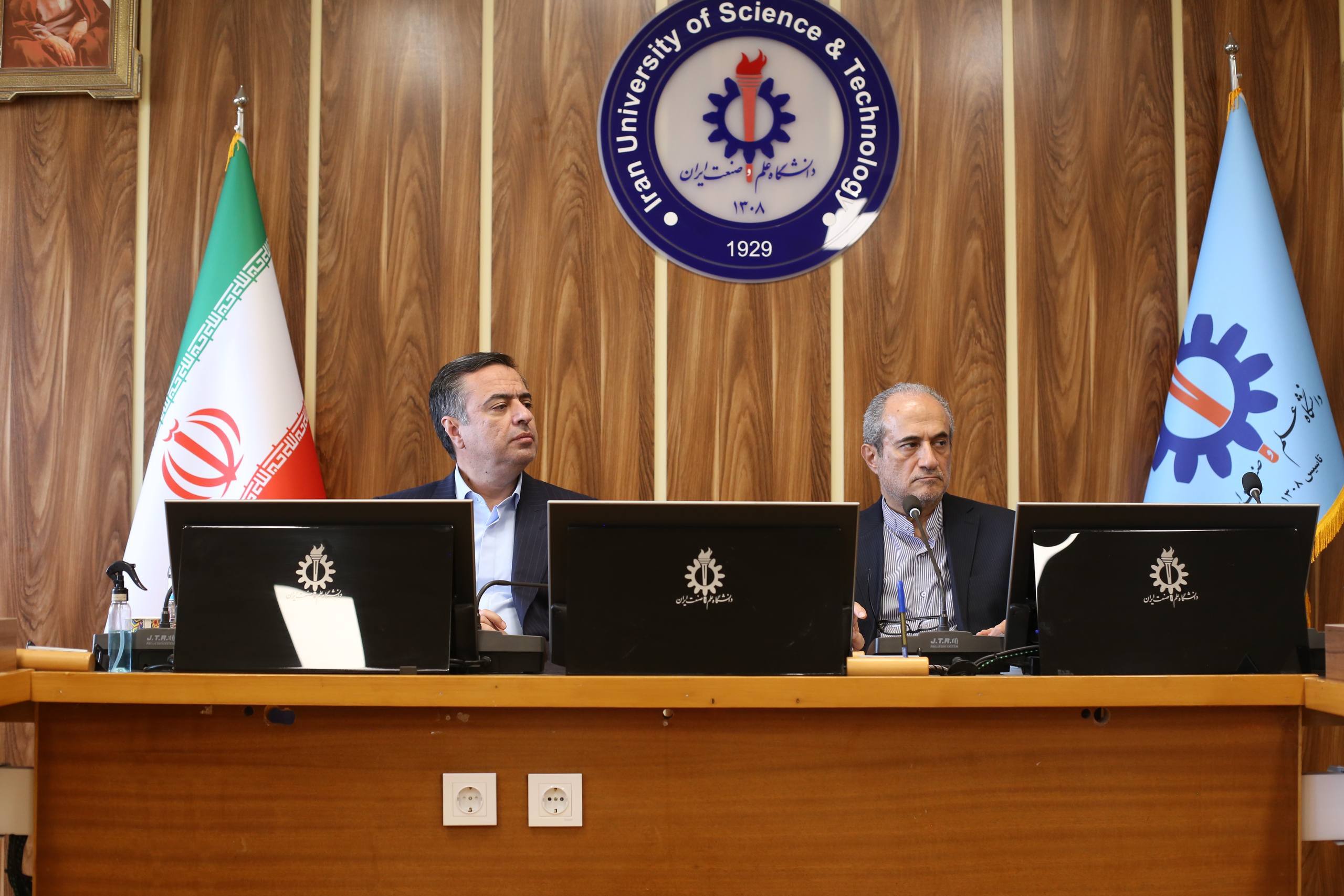 پیشگامی بانک صادرات ایران در بازسازی اکوسیستم دانش‌بنیان؛ حمایت راهبردی از آموزش عالی و پیوند دانشگاه، صنعت و اقتصاد در دوران پساجنگ/ تأکید قربان اسکندری بر توسعه آموزش عالی در دوران پساجنگ با رویکرد حمایت بانکی از اقتصاد دانش‌بنیان و فناوری