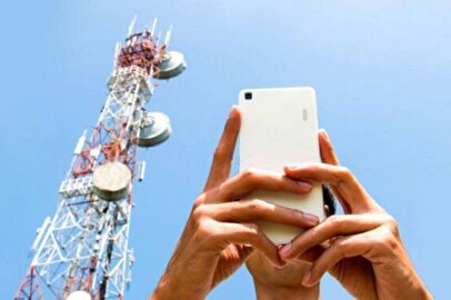 چرا فیبر نوری هنوز پادشاه بی‌رقیب اینترنت جهان است؟