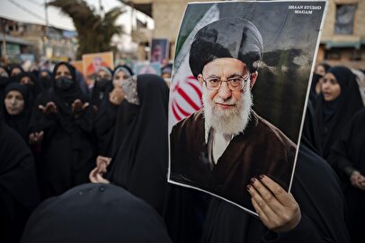 «شبکه خبر ۲» در خدمت پوشش مراسم وداع و تشییع / پخش زنده ۲۴ ساعته آغاز شد