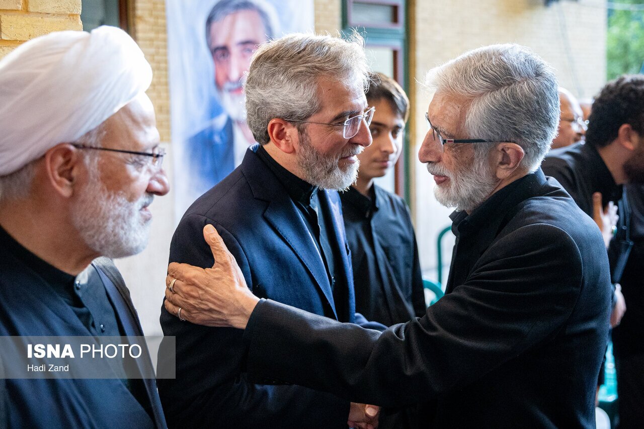 تصاویر چهره‌های حاضر در مراسم بزرگداشت داماد رهبر شهید