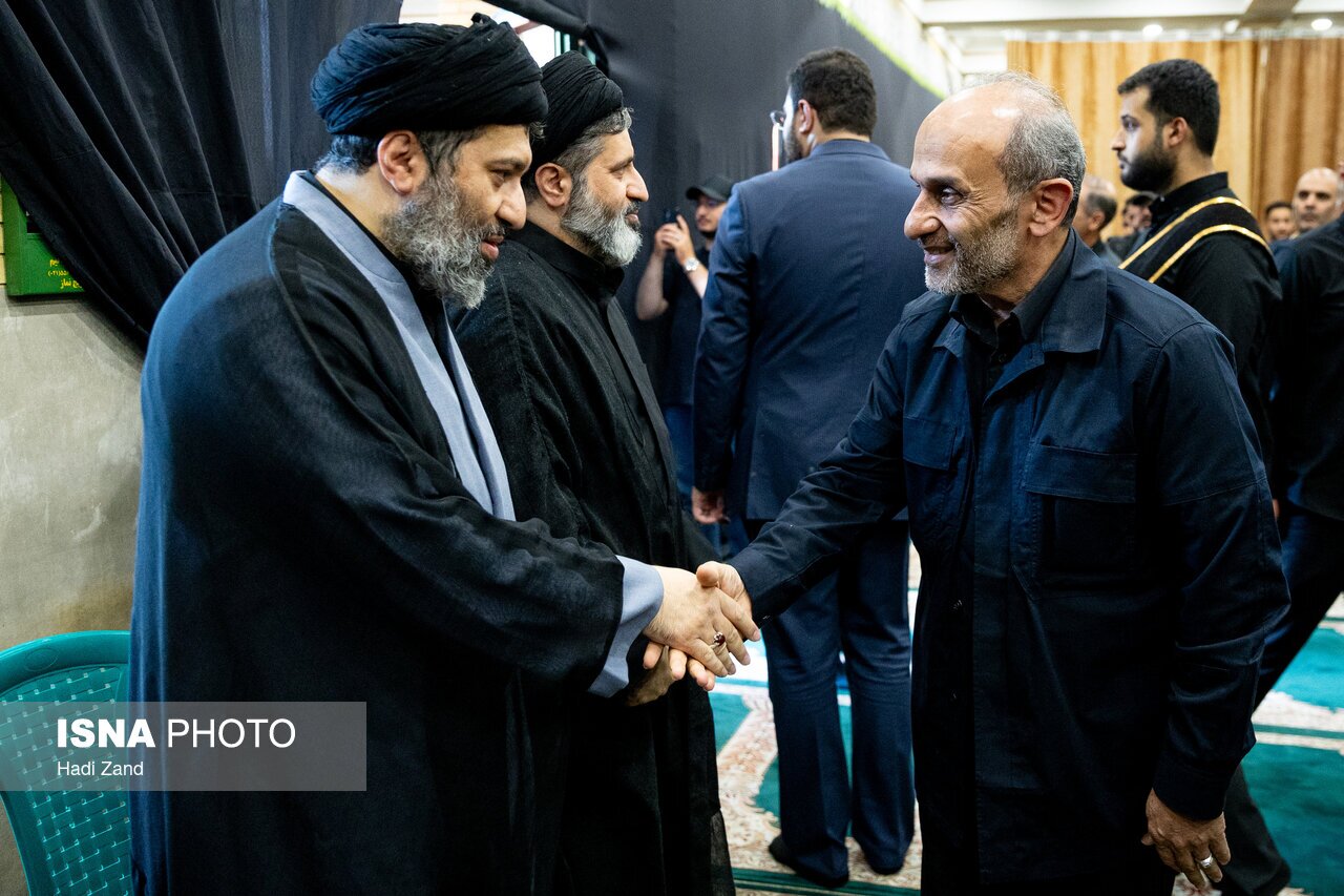 تصاویر چهره‌های حاضر در مراسم بزرگداشت داماد رهبر شهید