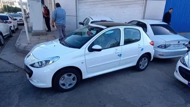 بازار خودرو وارد فاز انتظار شده است