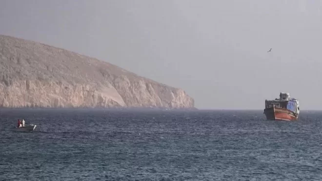 غریب‌آبادی: ورودی هرمز باید کاملاً در اختیار ایران باشد