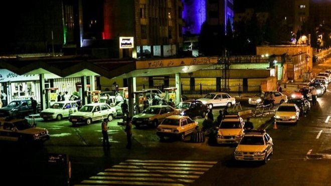 5 دلیل اصلی شلوغی پمپ‌بنزین‌ های تهران