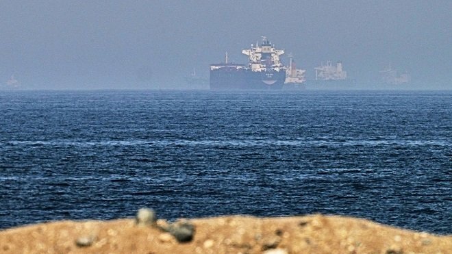 ایران: تنگه هرمز فقط با فرمان ما باز می‌شود