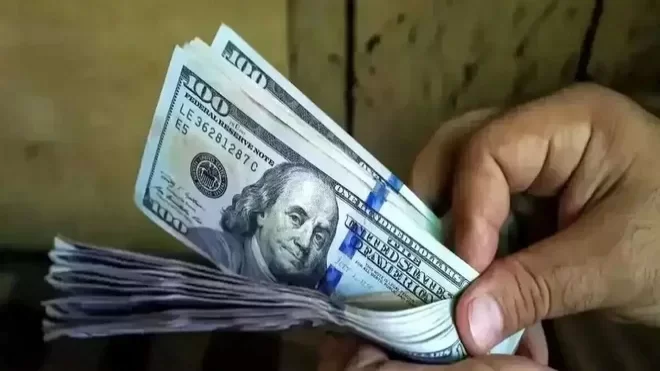 دلار با کارت ملی چند؟