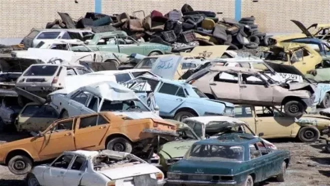 هر چهار خودرو، یک گواهی اسقاط