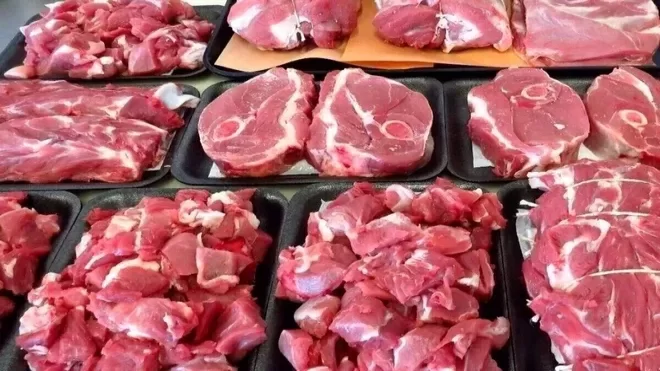 گوشت گوسفندی و گوساله چند؟
