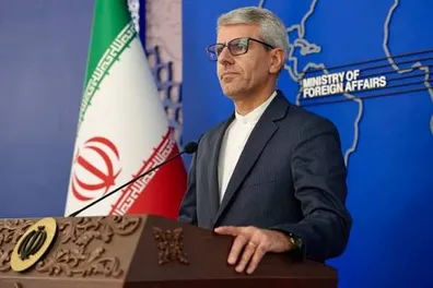 پیام-بقایی-به-اسکات-بسنت-ایران-حیاط-پشتی-شما-نیست