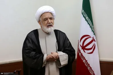 حضور-مهدی-کروبی-امروز-در-حرم-بنیانگذار-انقلاب-فیلم