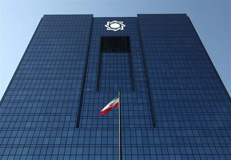 با رؤسای شعب متخلف در نقل و انتقال ارقام کلان منجر به اخلال در بازار ارز برخورد شد