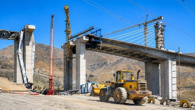 چراغ سبز بازسازی پل B1 کرج
